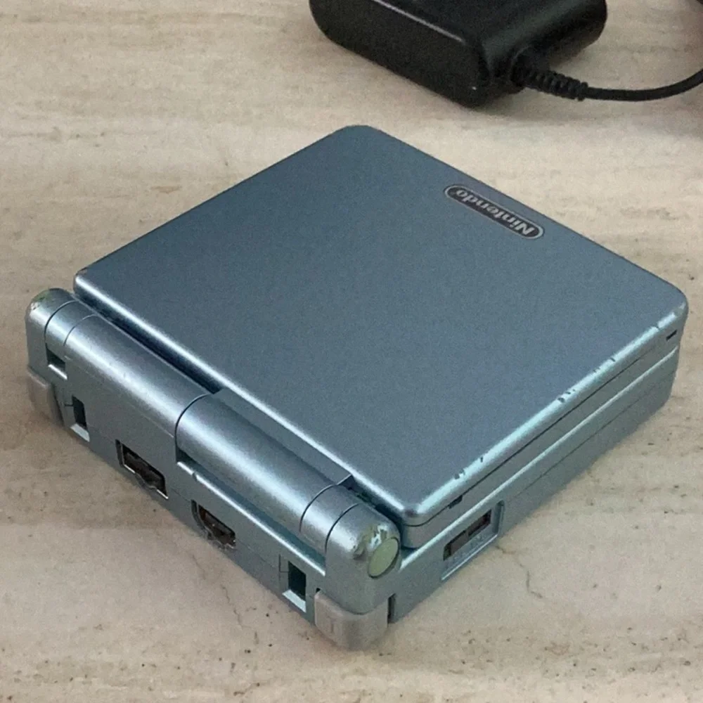 Nintendo Game Boy Advance SP Console Back Lit AGS-101 Pearl Blue GBA Working